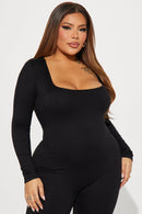 Macacão Vanessa com forro duplo - Preto